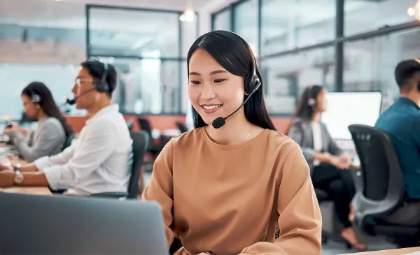 問い合わせ対応チャットボット